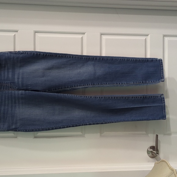 Levi's Blue Jeans - Picture 2 of 8